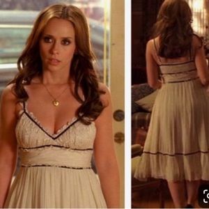 Melinda Gordon ghost whisperer dress